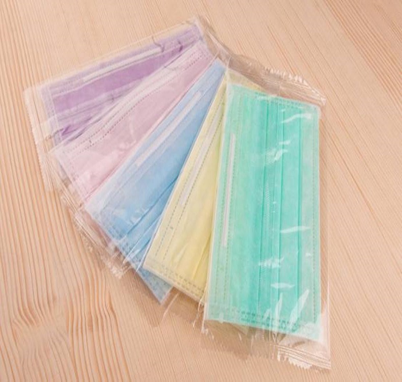 單片多片口罩包裝機在廣闊的市場競爭中不斷強大發(fā)展、取勝